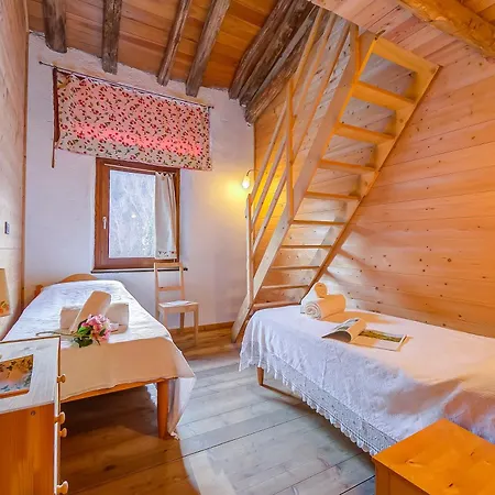 Le Fratte Sport And Relax In Hilly Area - Happy * Pertica Alta