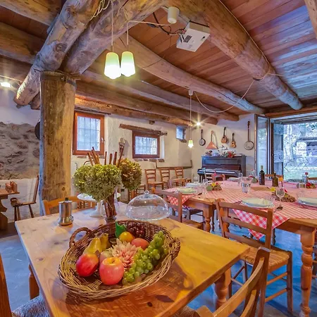 Le Fratte Sport And Relax In Hilly Area - Happy Pertica Alta