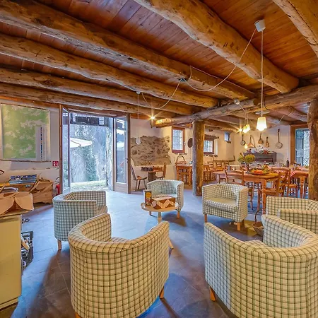Le Fratte Sport And Relax In Hilly Area - Happy